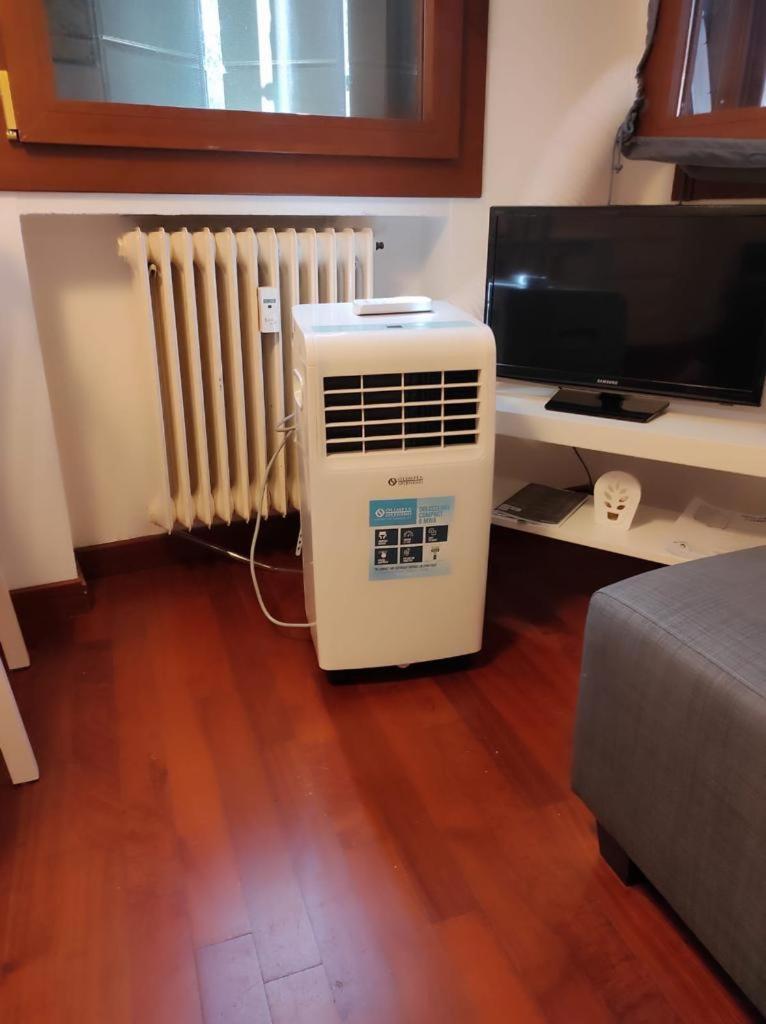 Apartment Enjoy - Bilocale Sulle Riviere Nel Cuore Di